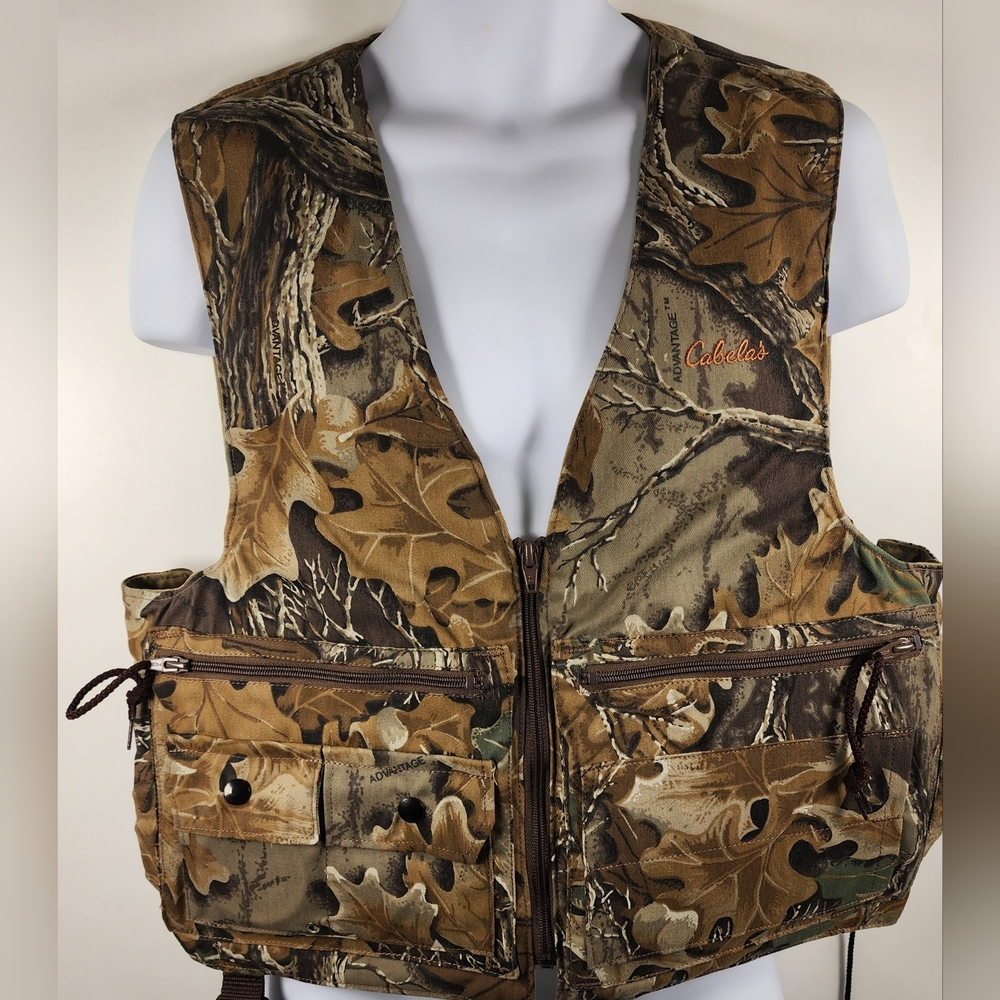 Cabela's Seclusion 3D Camo Vest Men's XL/XXL Hunting Fishing Outdoor Utility